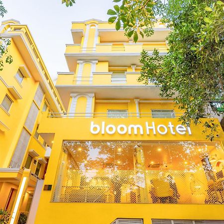 Bloom Hotel - Cr Park New Delhi Exterior photo